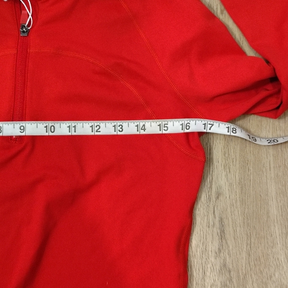 Lycra Queenieke Red Women's LG Long Sleeve Workout Shirt Half Zip Athletic Slim - Picture 7 of 9